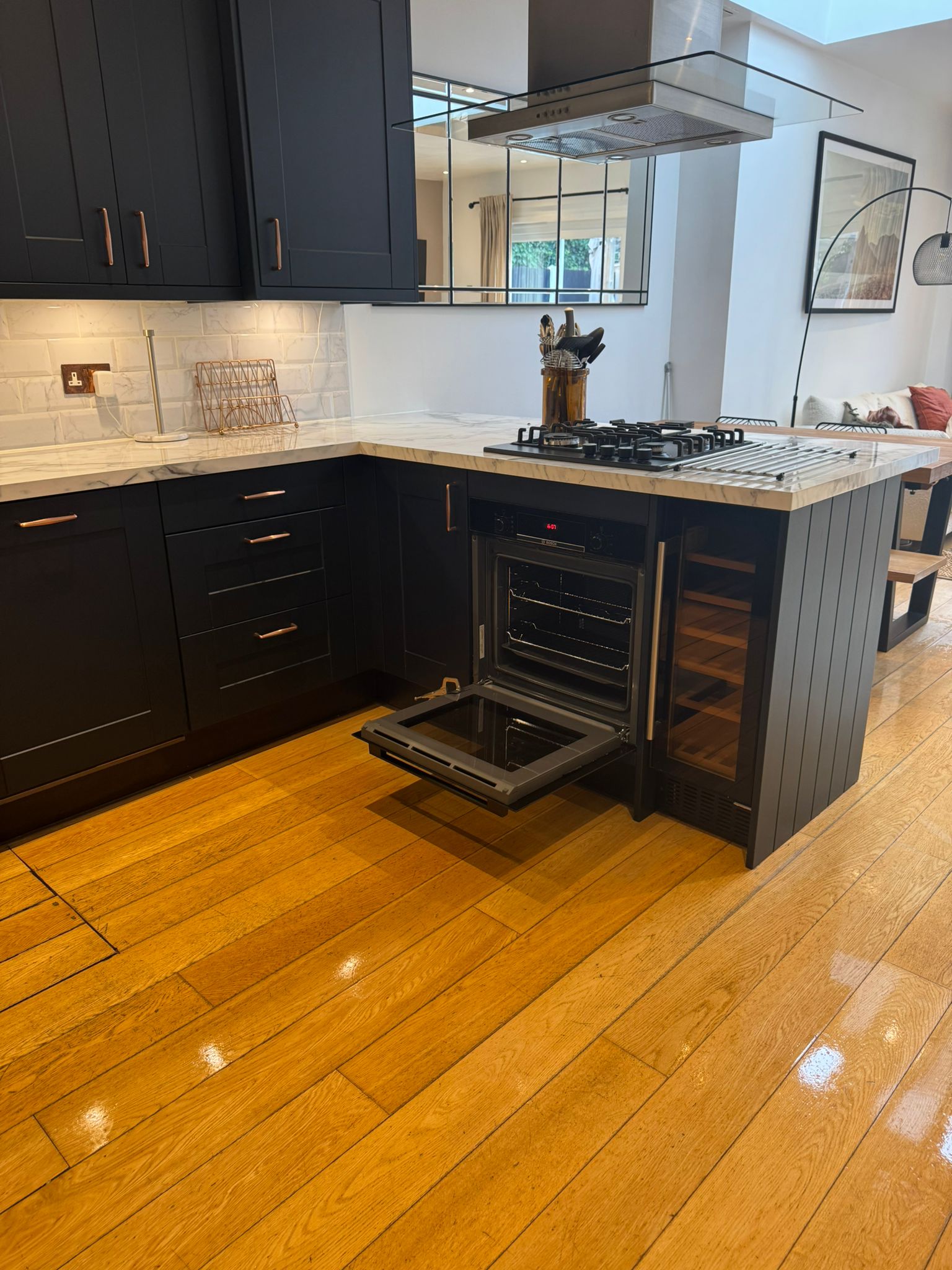 Kitchen installation